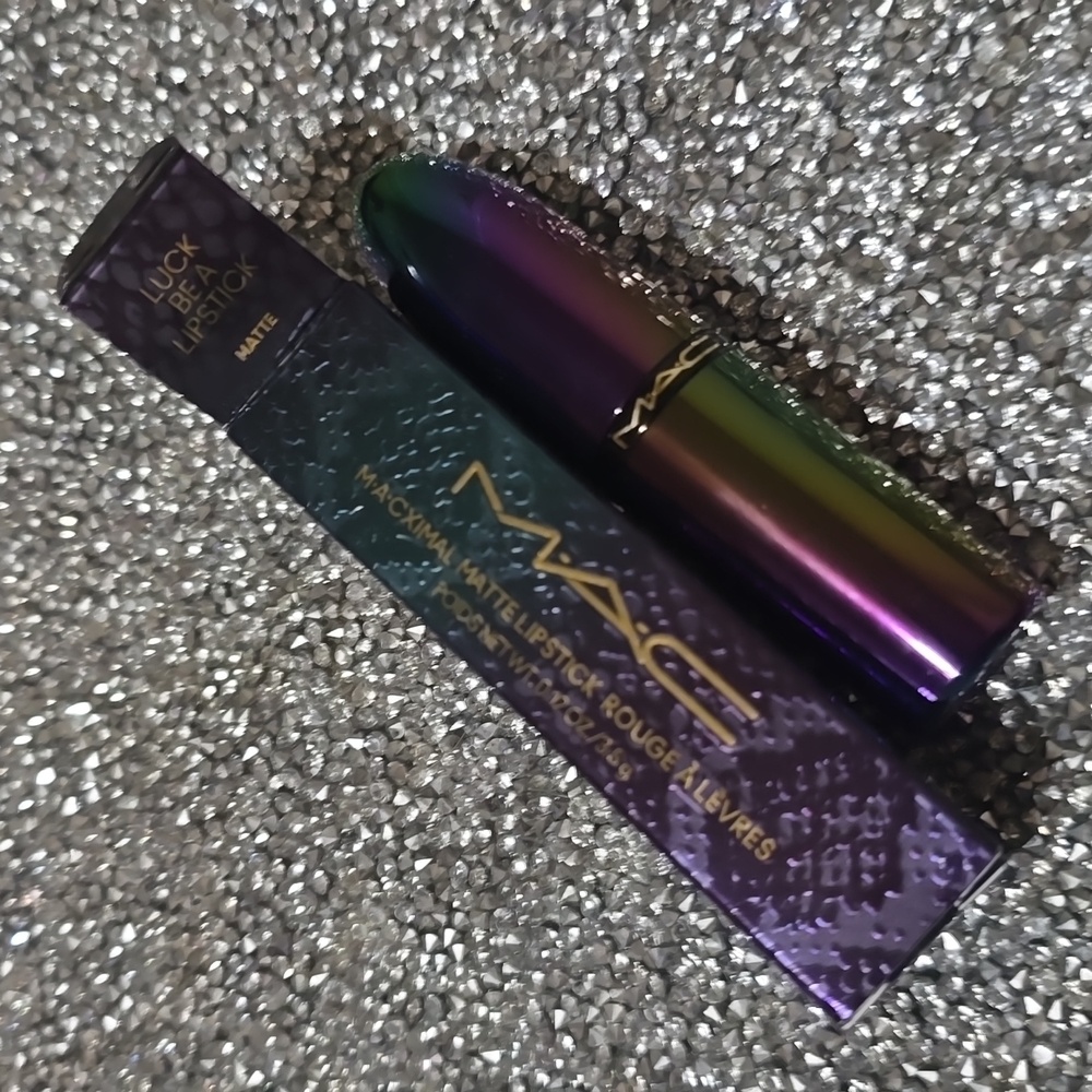 LUCK BE A LIPSTICK MAC DISCONTINUED Macximal Lipstick NWT - Picture 3 of 6